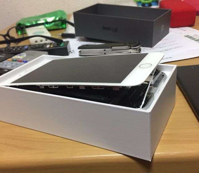 Будуть вибухати нові iPhone 8 Plus?