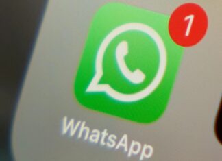 Rússia aumenta o controle tecnológico: ameaça banimento total do WhatsApp