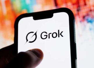 GPT-5.2 and Grok 4.1: A Head-to-Head Comparison