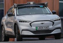 Автономні Роботизовані Таксі Запустять у Лондоні цього року