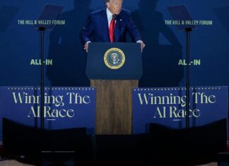 Администрация Трампа Представила План Регулирования ИИ: Ограниченный Подход