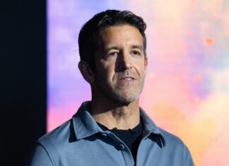 L’ingénieur prend la barre : naviguer dans la prochaine ère d’Apple sous John Ternus