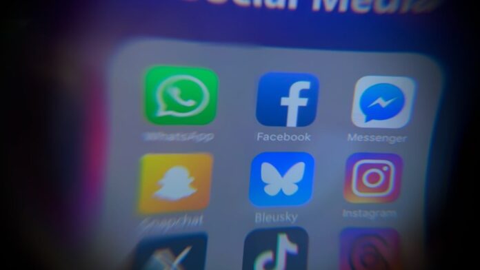 49ef2beb-16cf-4273-a508-d1878ecd16e3