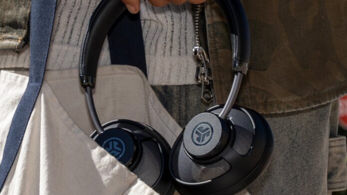 841d1c59-a40c-4df8-a6d3-011b6903ff76