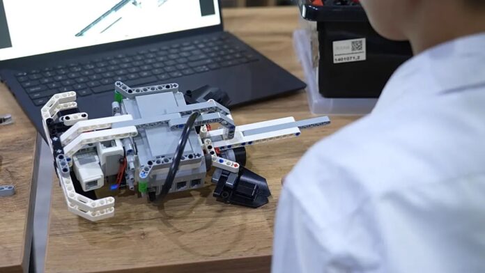 997a5d1b-18b0-4aaf-9f45-a9d651a551cc