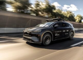Uber et Nuro lancent des tests internes du service Premium Robotaxi à San Francisco