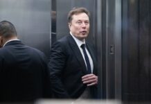 SpaceX проти Anthropic: хто бреше щодо лізингу?
