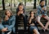 Il Regno Unito ha appena vietato i social media per gli adolescenti