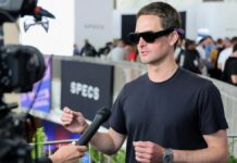 Генеральний директор Snap визнає, що дані про попередні замовлення на окуляри Specs засекречені