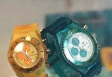 Стильний годинник TechnoMarine проти тренда на годинник у смартфоні